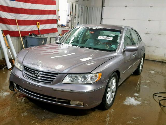 KMHFC46F57A216432 - 2007 HYUNDAI AZERA SE GRAY photo 2