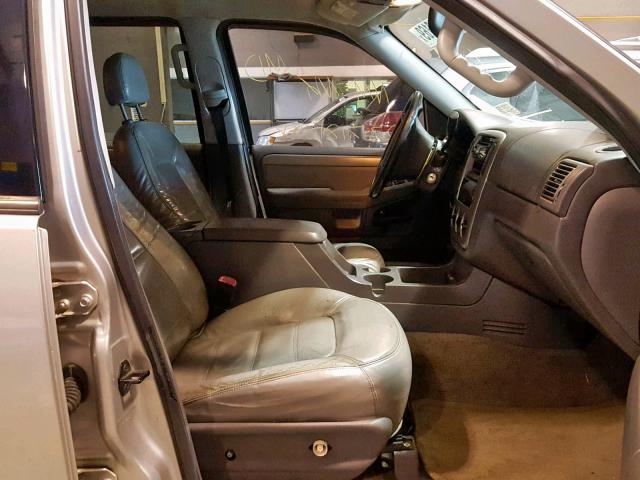 1FMZU63K04UC31762 - 2004 FORD EXPLORER X 金色 照片 5