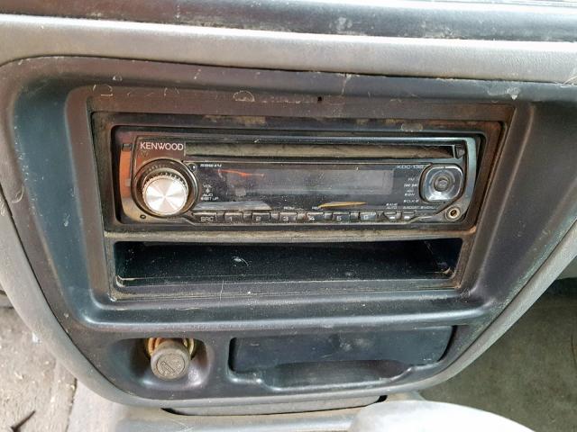 2CNBJ13C016929255 - 2001 CHEVROLET TRACKER RED photo 9