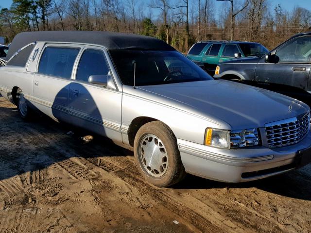 1GEEH90Y9VU500545 - 1997 CADILLAC PROFESSION SILVER photo 1