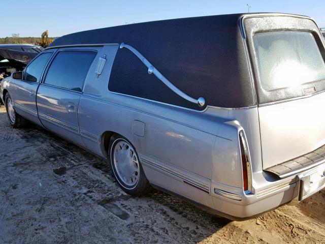 1GEEH90Y9VU500545 - 1997 CADILLAC PROFESSION SILVER photo 3