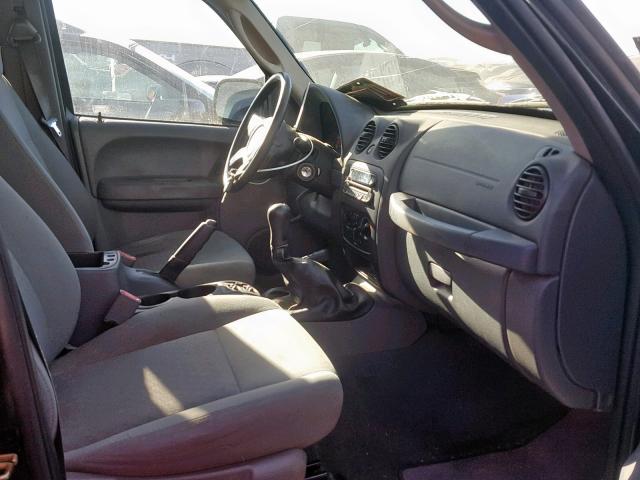 1J4GL48K26W151859 - 2006 JEEP LIBERTY SP შავი ფოტო 5