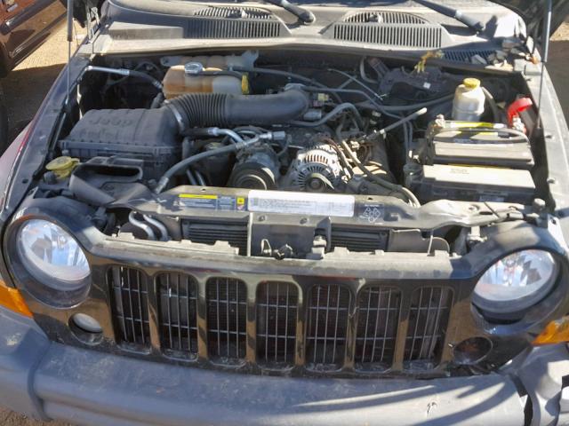 1J4GL48K26W151859 - 2006 JEEP LIBERTY SP შავი ფოტო 7