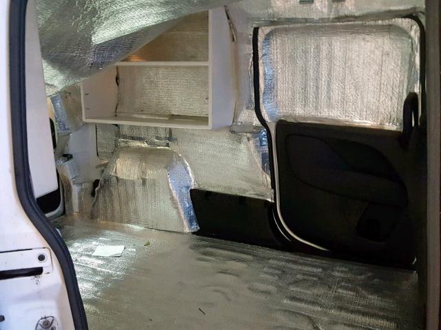 ZFBERFAT5F6A56230 - 2015 RAM PROMASTER 白色 照片 6