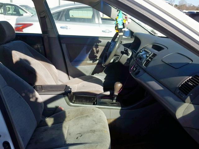 JTDBE32K420037517 - 2002 TOYOTA CAMRY LE 白色 照片 5