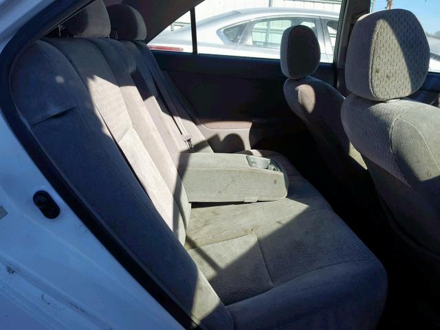 JTDBE32K420037517 - 2002 TOYOTA CAMRY LE 白色 照片 6