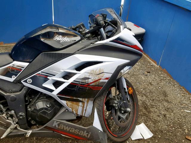 JKAEX8B1XEA008785 - 2014 KAWASAKI EX300 B WHITE photo 5