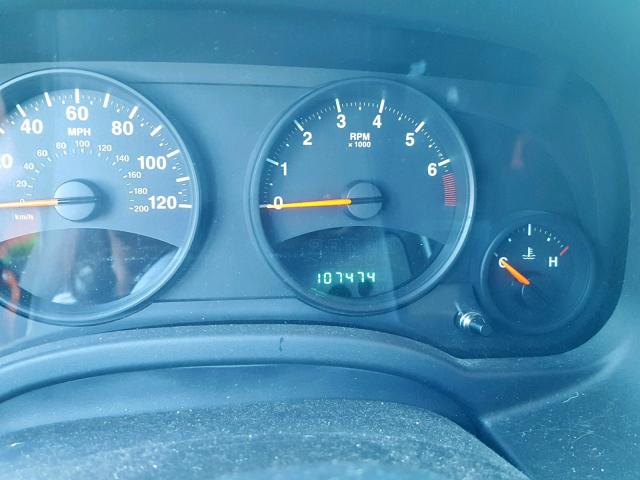 1C4NJDBB3CD559158 - 2012 JEEP COMPASS SP ვერცხლისფერი ფოტო 8