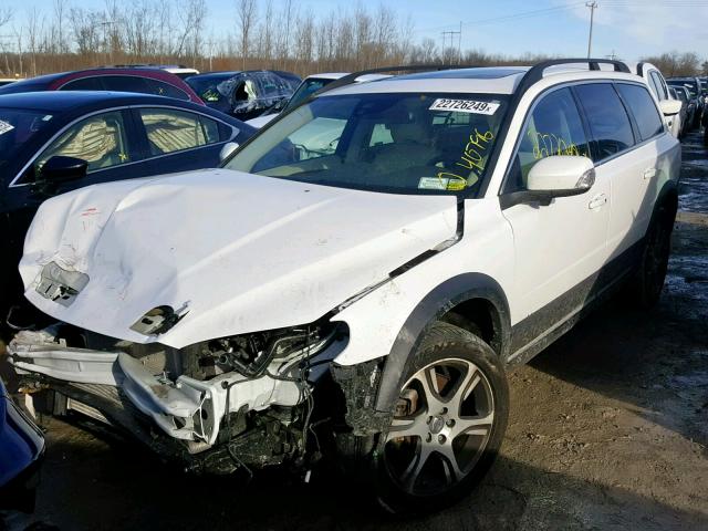 YV4902BZ5E1182520 - 2014 VOLVO XC70 T6 WHITE photo 2