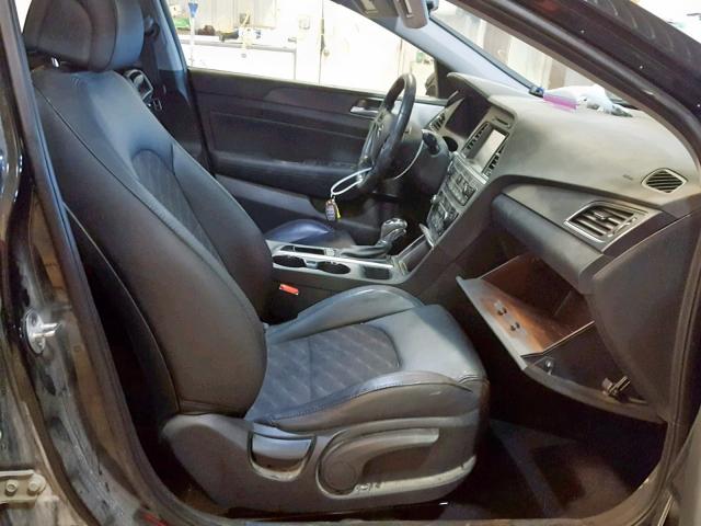 5NPE34AF5HH437594 - 2017 HYUNDAI SONATA SPO BLACK photo 5