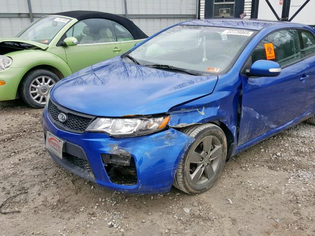 KNAFU6A24A5165598 - 2010 KIA FORTE EX BLUE photo 9