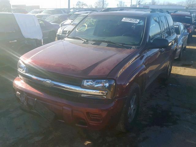 1GNDT13S942363233 - 2004 CHEVROLET TRAILBLAZE BURGUNDY photo 2