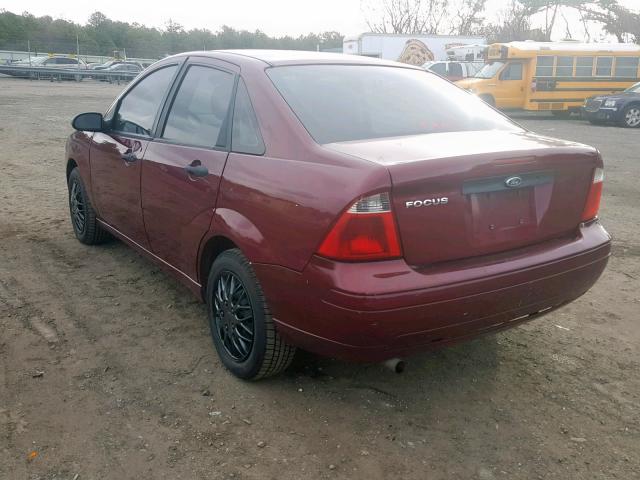 1FAHP34N07W135255 - 2007 FORD FOCUS ZX4 RED photo 3