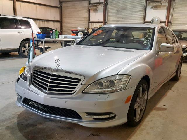 WDDNG7BB9AA295450 - 2010 MERCEDES-BENZ S 550 SILVER photo 2