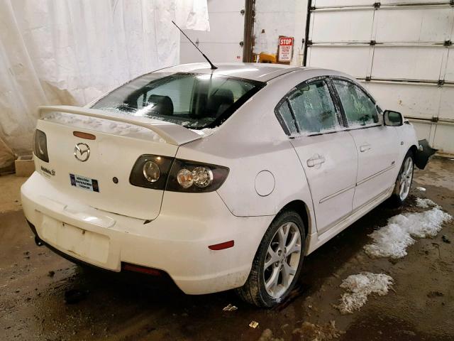 JM1BK323X81792711 - 2008 MAZDA 3 S WHITE photo 4