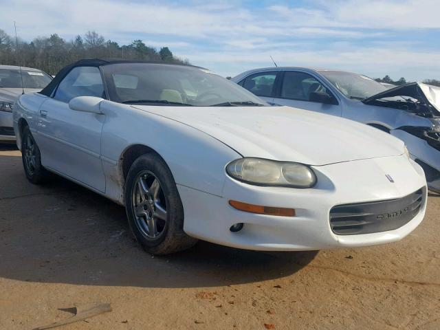 2G1FP32K112129878 - 2001 CHEVROLET CAMARO WHITE photo 1