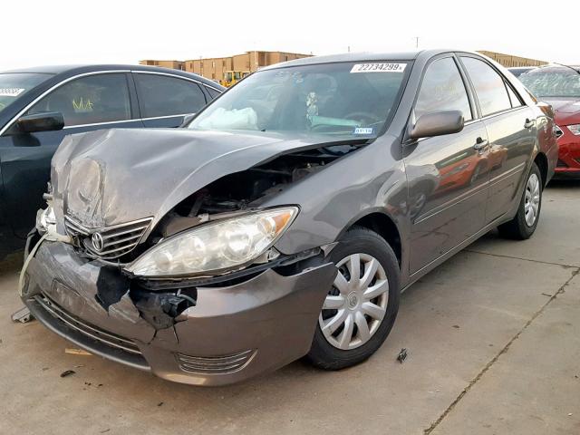 4T1BE32K75U543769 - 2005 TOYOTA CAMRY LE CHARCOAL photo 2