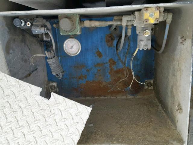 2C9B2R4E331012496 - 2003 COBRA TRIKE COBRA 银色 照片 8