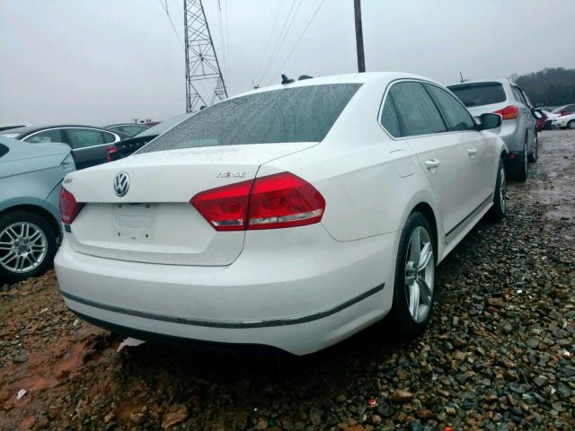 1VWBS7A33FC018503 - 2015 VOLKSWAGEN PASSAT SE WHITE photo 4