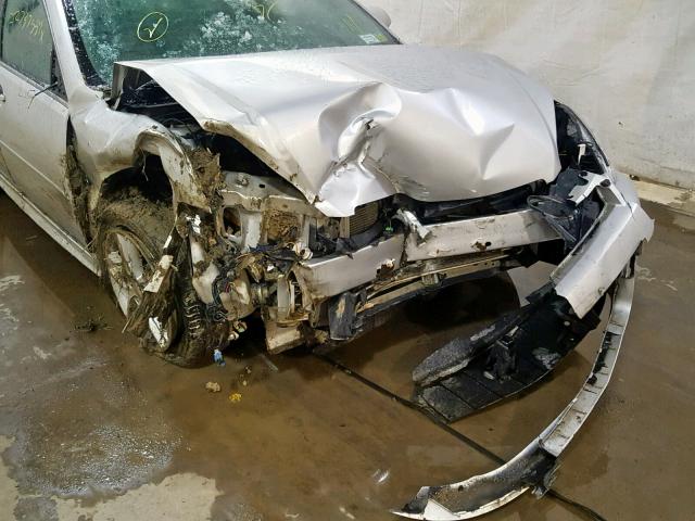 2G1WC5E33D1263300 - 2013 CHEVROLET IMPALA LTZ SILVER photo 9