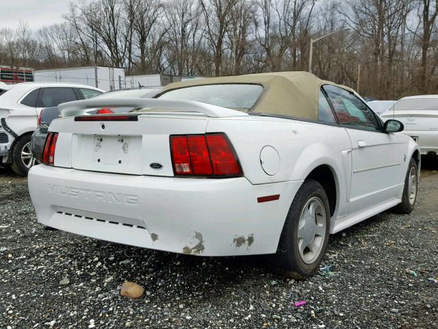 1FAFP4440XF134076 - 1999 FORD MUSTANG WHITE photo 4