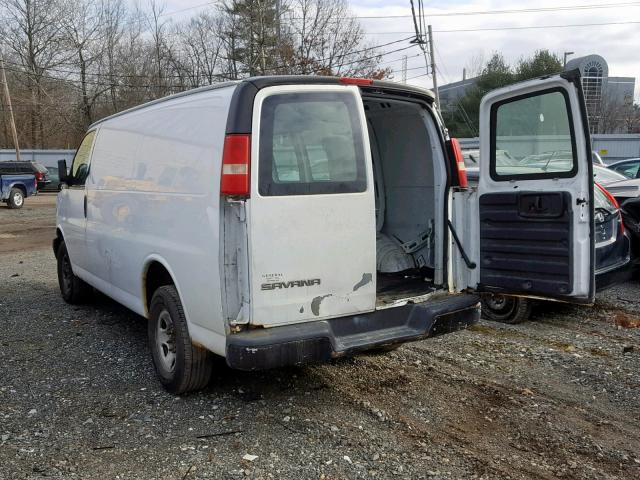 1GTHG35U071189488 - 2007 GMC SAVANA G35 WHITE photo 3