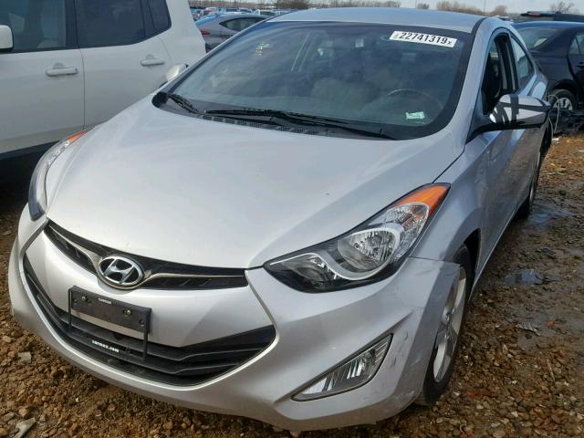 KMHDH6AEXDU007085 - 2013 HYUNDAI ELANTRA CO SILVER photo 2