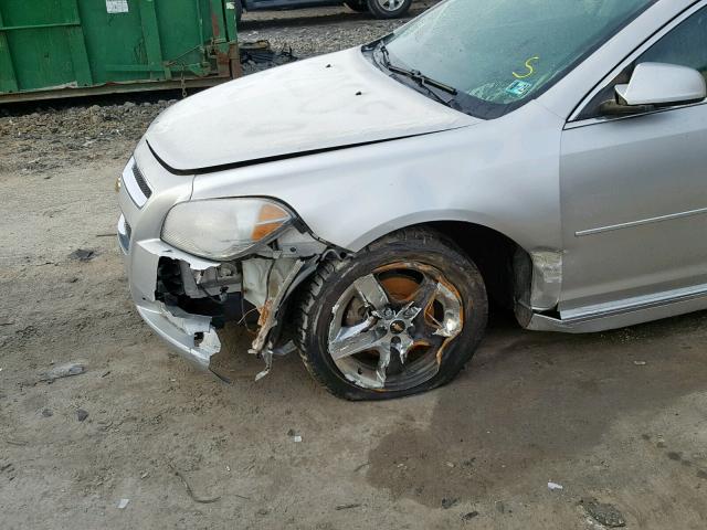 1G1ZC5EB7AF154573 - 2010 CHEVROLET MALIBU 1LT SILVER photo 9
