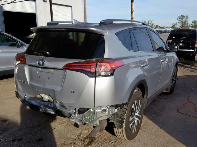 JTMZFREVXJJ158176 - 2018 TOYOTA RAV4 LE SILVER photo 4