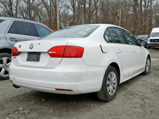 3VW2K7AJ8DM412296 - 2013 VOLKSWAGEN JETTA BASE WHITE photo 4