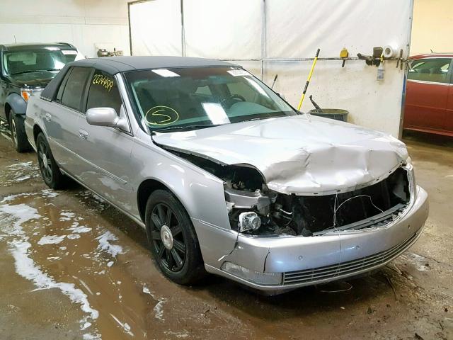 1G6KD57Y08U137176 - 2008 CADILLAC DTS SILVER photo 1