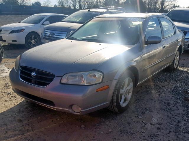 JN1CA31D01T808865 - 2001 NISSAN MAXIMA GXE GRAY photo 2