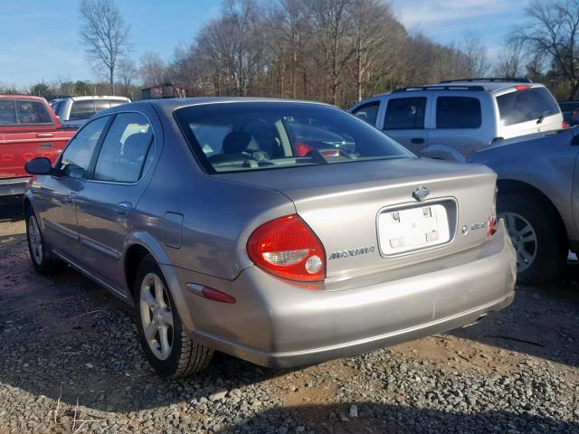 JN1CA31D01T808865 - 2001 NISSAN MAXIMA GXE GRAY photo 3