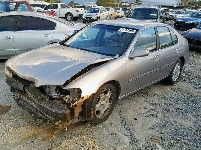 1N4DL01A8YC170896 - 2000 NISSAN ALTIMA XE SILVER photo 2