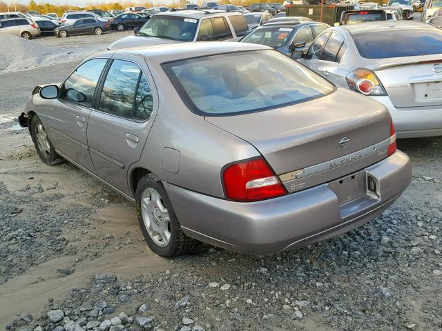 1N4DL01A8YC170896 - 2000 NISSAN ALTIMA XE SILVER photo 3