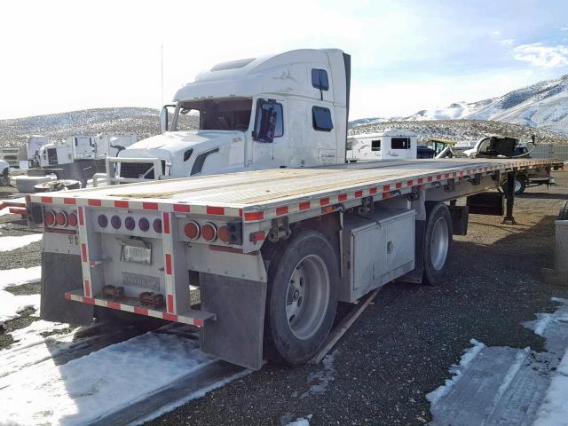 1R1F04529WK980674 - 1998 OTHER 48 FLATBED SILVER photo 4
