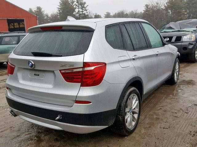 5UXWX9C52E0D14355 - 2014 BMW X3 XDRIVE2 ვერცხლისფერი ფოტო 4