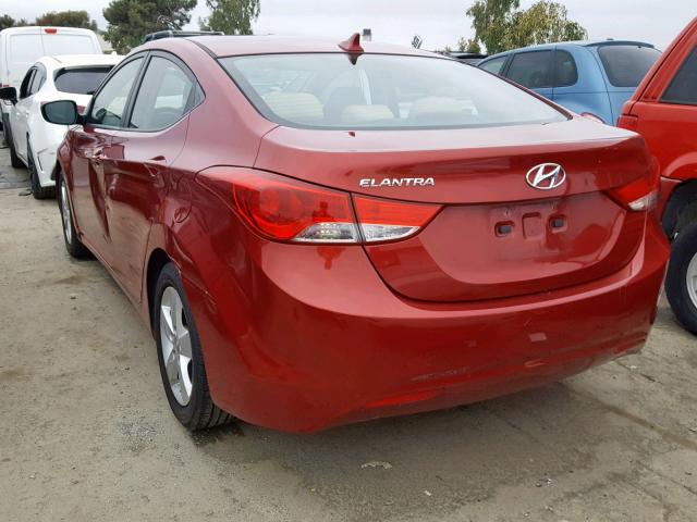 KMHDH4AE2CU255091 - 2012 HYUNDAI ELANTRA GL RED photo 3