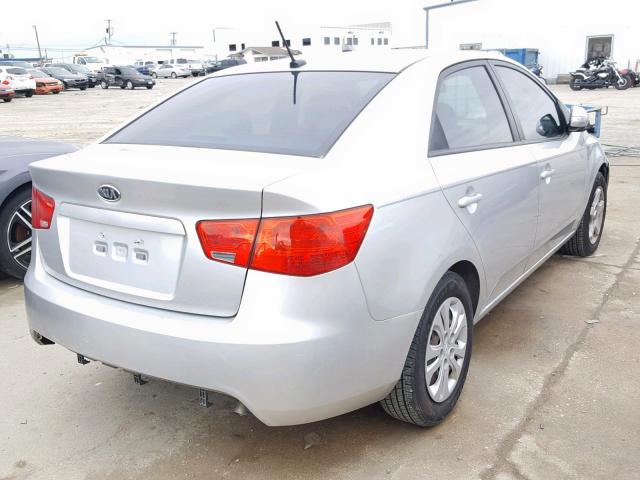 KNAFU4A21A5039042 - 2010 KIA FORTE EX SILVER photo 4