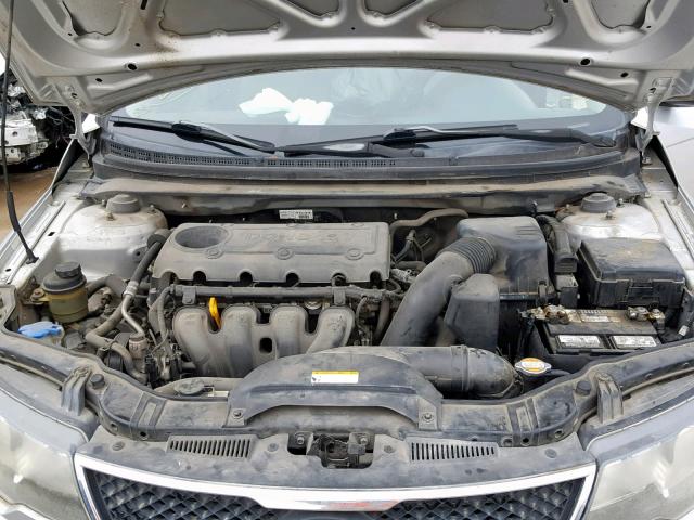 KNAFU4A21A5039042 - 2010 KIA FORTE EX SILVER photo 7