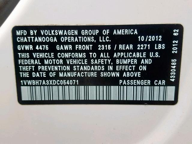 1VWBH7A3XDC054071 - 2013 VOLKSWAGEN PASSAT SE WHITE photo 10