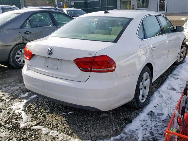 1VWBP7A39DC049172 - 2013 VOLKSWAGEN PASSAT SE WHITE photo 4