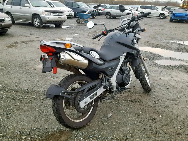 WB1017906AZW88993 - 2010 BMW G650 GS BLACK photo 4