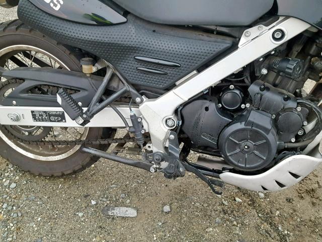 WB1017906AZW88993 - 2010 BMW G650 GS BLACK photo 9