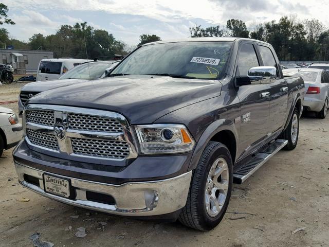 1C6RR6NT2JS157299 - 2018 RAM 1500 LARAM GRAY photo 2