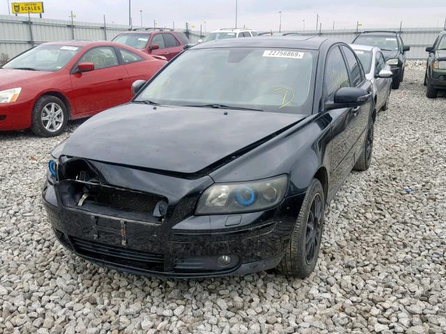 YV1MH682272299616 - 2007 VOLVO S40 T5 BLACK photo 2