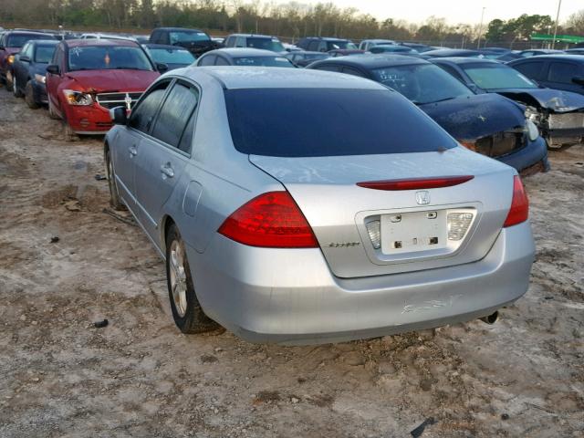 1HGCM56327A000992 - 2007 HONDA ACCORD SE SILVER photo 3