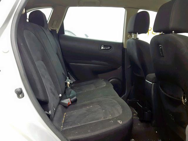 JN8AS5MT1BW565605 - 2011 NISSAN ROGUE S SILVER photo 6