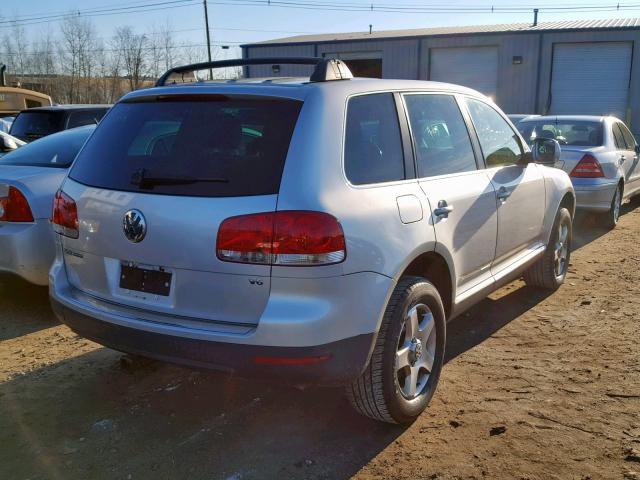 WVGZG77L45D047619 - 2005 VOLKSWAGEN TOUAREG 3. GRAY photo 4