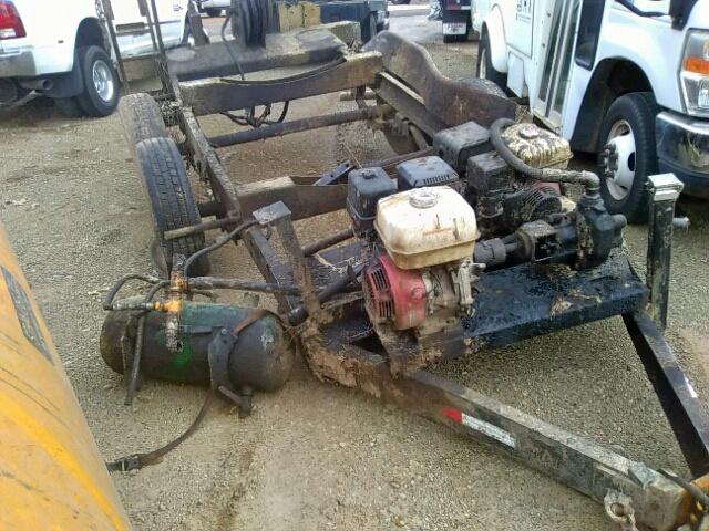 3E9U10001GE048073 - 2015 TRAIL KING UTILITY YELLOW photo 1